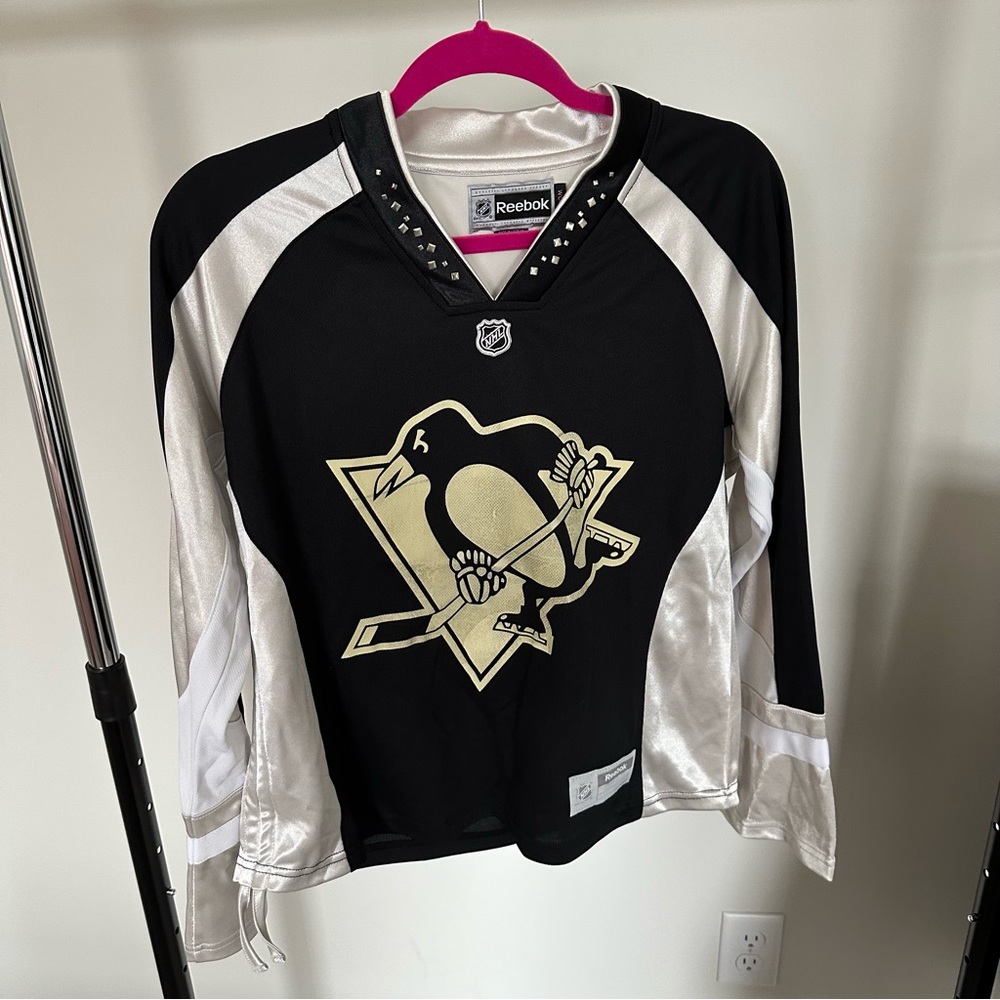 NWOT Reebok Pittsburgh Penguins Jersey